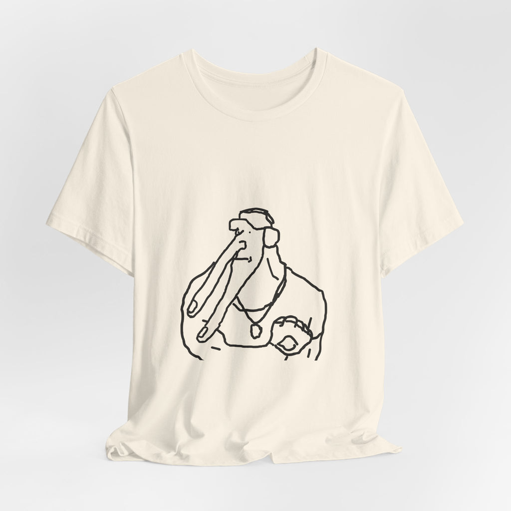 Line Art Pelican Tee — Minimalist Bird Illustration T-Shirt