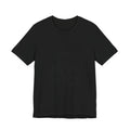 Line Art Pelican Tee — Minimalist Bird Illustration T-Shirt